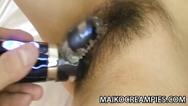 엄마는 딸의 전 남자친구를 잡아먹는다.