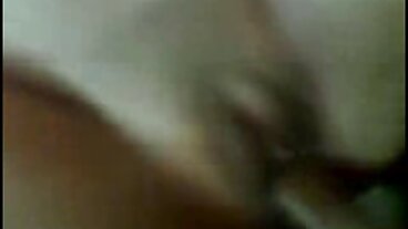 마이티 빅 페커를 위한 쌍둥이 팀업