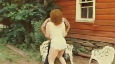 Kelsi 먼로는 그녀의 엉덩이를 필요로 지방 아빠 수탉을